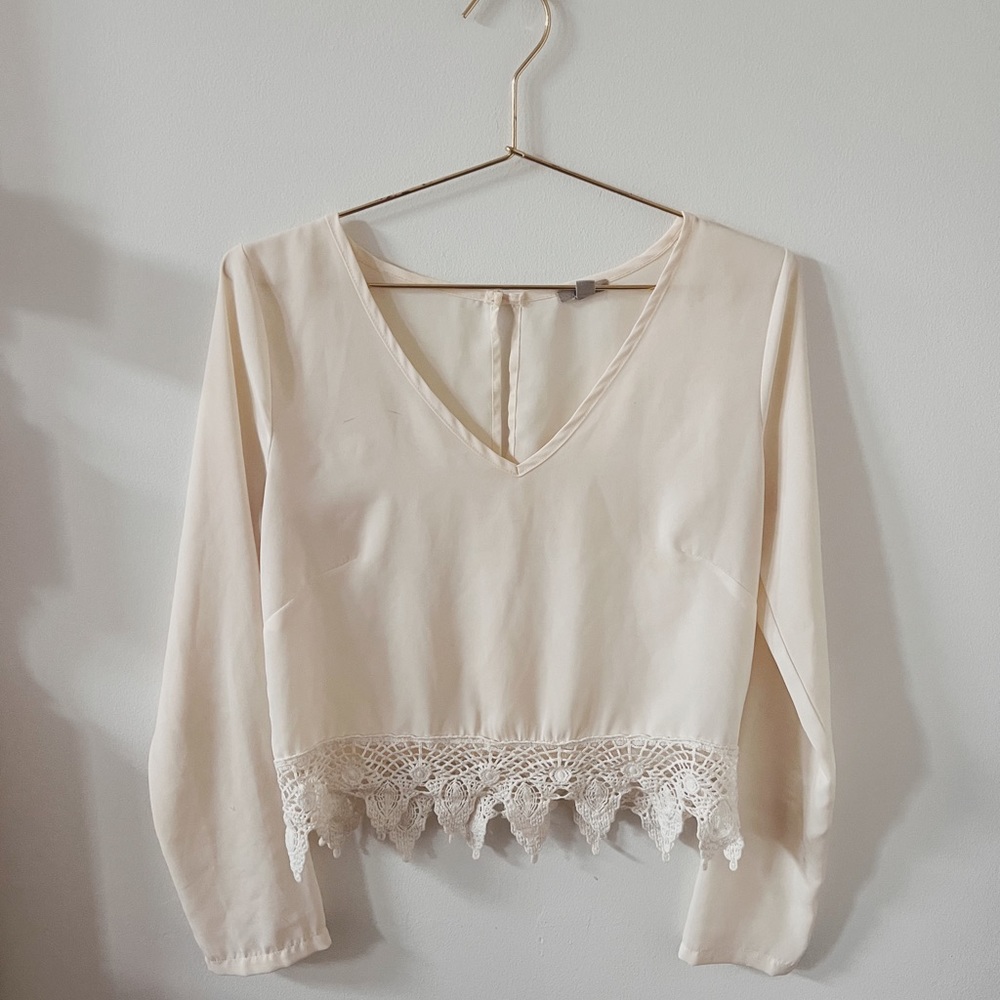 Crochet longsleeve top in colour cream